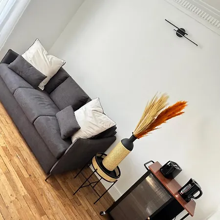 Superbe 2 Pieces Goujon Appartement